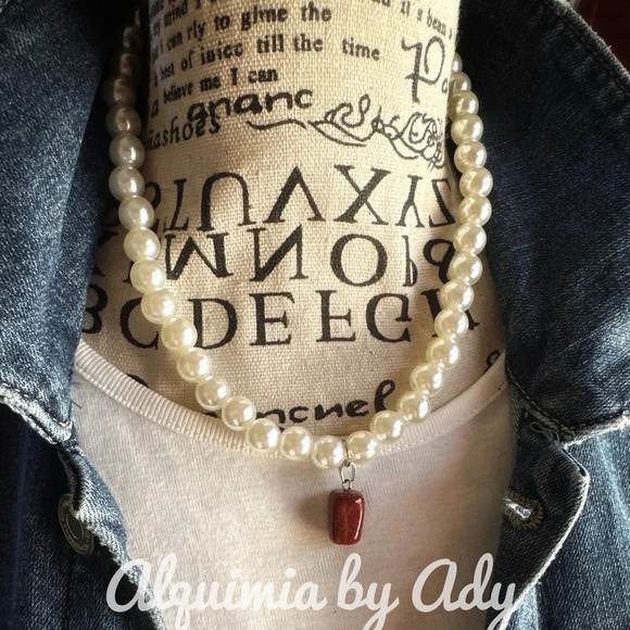 Faux Pearl short necklace and Picasso Jasper pendant - Picture 3 of 3